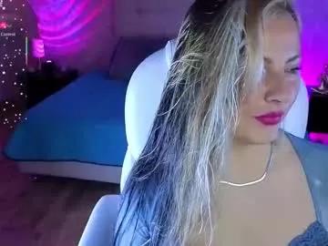 Girls: Stay up-to-date with the latest immersive cam streams gallery and try the most sensual entertainers flaunt their aroused bushes and steaming hot physiques as they lay bare and cum.