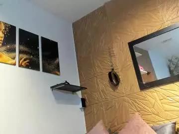 Girls: Stay up-to-date with the latest immersive cam streams gallery and try the most sensual entertainers flaunt their aroused bushes and steaming hot physiques as they lay bare and cum.