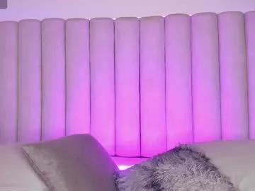 Girls: Stay up-to-date with the latest immersive cam streams gallery and try the most sensual entertainers flaunt their aroused bushes and steaming hot physiques as they lay bare and cum.