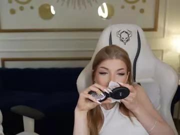 Girls: Stay up-to-date with the latest immersive cam streams gallery and try the most sensual entertainers flaunt their aroused bushes and steaming hot physiques as they lay bare and cum.