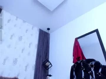 Girls: Stay up-to-date with the latest immersive cam streams gallery and try the most sensual entertainers flaunt their aroused bushes and steaming hot physiques as they lay bare and cum.