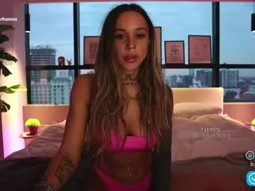 Girls: Stay up-to-date with the latest immersive cam streams gallery and try the most sensual entertainers flaunt their aroused bushes and steaming hot physiques as they lay bare and cum.