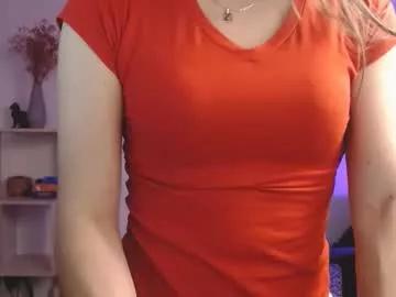 Girls: Stay up-to-date with the latest immersive cam streams gallery and try the most sensual entertainers flaunt their aroused bushes and steaming hot physiques as they lay bare and cum.
