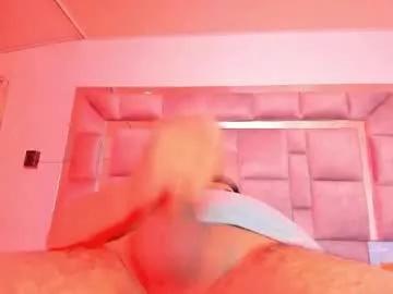 Girls: Stay up-to-date with the latest immersive cam streams gallery and try the most sensual entertainers flaunt their aroused bushes and steaming hot physiques as they lay bare and cum.