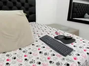 Girls: Stay up-to-date with the latest immersive cam streams gallery and try the most sensual entertainers flaunt their aroused bushes and steaming hot physiques as they lay bare and cum.