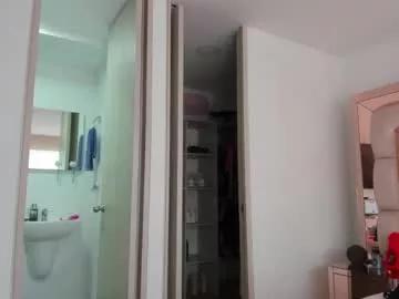 Girls: Stay up-to-date with the latest immersive cam streams gallery and try the most sensual entertainers flaunt their aroused bushes and steaming hot physiques as they lay bare and cum.