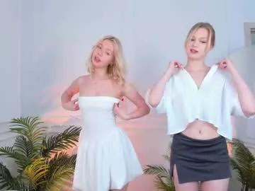 Girls: Stay up-to-date with the latest immersive cam streams gallery and try the most sensual entertainers flaunt their aroused bushes and steaming hot physiques as they lay bare and cum.