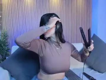 Girls: Stay up-to-date with the latest immersive cam streams gallery and try the most sensual entertainers flaunt their aroused bushes and steaming hot physiques as they lay bare and cum.