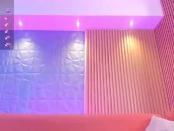 Girls: Stay up-to-date with the latest immersive cam streams gallery and try the most sensual entertainers flaunt their aroused bushes and steaming hot physiques as they lay bare and cum.