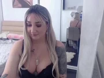Girls: Stay up-to-date with the latest immersive cam streams gallery and try the most sensual entertainers flaunt their aroused bushes and steaming hot physiques as they lay bare and cum.