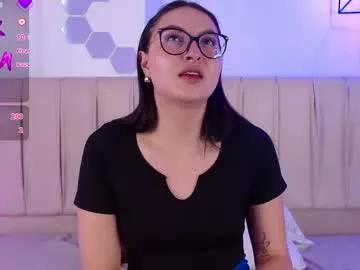 Girls: Stay up-to-date with the latest immersive cam streams gallery and try the most sensual entertainers flaunt their aroused bushes and steaming hot physiques as they lay bare and cum.