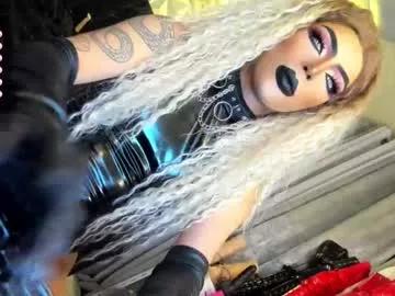 Girls: Stay up-to-date with the latest immersive cam streams gallery and try the most sensual entertainers flaunt their aroused bushes and steaming hot physiques as they lay bare and cum.
