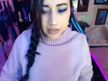 Girls: Stay up-to-date with the latest immersive cam streams gallery and try the most sensual entertainers flaunt their aroused bushes and steaming hot physiques as they lay bare and cum.