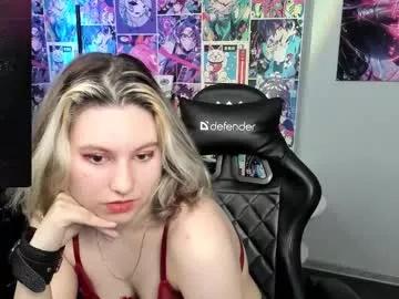 Girls: Stay up-to-date with the latest immersive cam streams gallery and try the most sensual entertainers flaunt their aroused bushes and steaming hot physiques as they lay bare and cum.