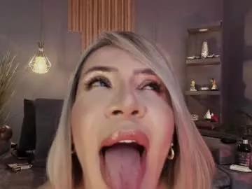 Girls: Stay up-to-date with the latest immersive cam streams gallery and try the most sensual entertainers flaunt their aroused bushes and steaming hot physiques as they lay bare and cum.