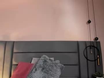 Girls: Stay up-to-date with the latest immersive cam streams gallery and try the most sensual entertainers flaunt their aroused bushes and steaming hot physiques as they lay bare and cum.