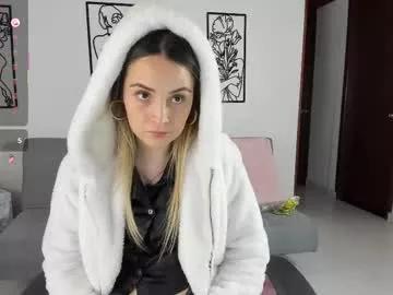 Girls: Stay up-to-date with the latest immersive cam streams gallery and try the most sensual entertainers flaunt their aroused bushes and steaming hot physiques as they lay bare and cum.