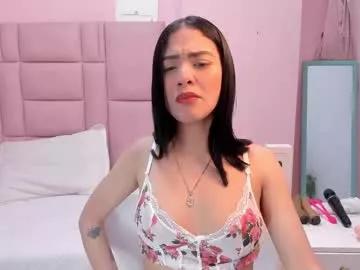 Girls: Stay up-to-date with the latest immersive cam streams gallery and try the most sensual entertainers flaunt their aroused bushes and steaming hot physiques as they lay bare and cum.