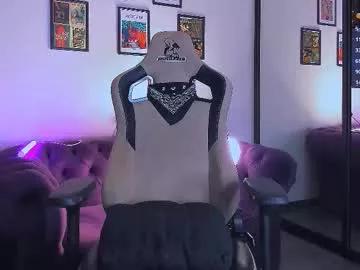 Girls: Stay up-to-date with the latest immersive cam streams gallery and try the most sensual entertainers flaunt their aroused bushes and steaming hot physiques as they lay bare and cum.