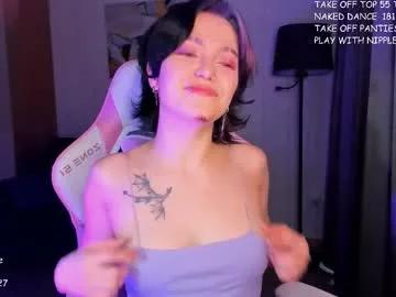 Girls: Stay up-to-date with the latest immersive cam streams gallery and try the most sensual entertainers flaunt their aroused bushes and steaming hot physiques as they lay bare and cum.