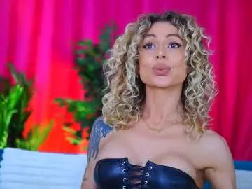 Girls: Stay up-to-date with the latest immersive cam streams gallery and try the most sensual entertainers flaunt their aroused bushes and steaming hot physiques as they lay bare and cum.