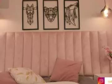 Girls: Stay up-to-date with the latest immersive cam streams gallery and try the most sensual entertainers flaunt their aroused bushes and steaming hot physiques as they lay bare and cum.