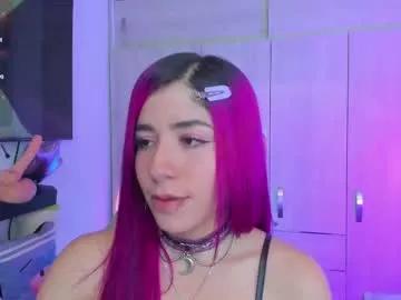 Girls: Stay up-to-date with the latest immersive cam streams gallery and try the most sensual entertainers flaunt their aroused bushes and steaming hot physiques as they lay bare and cum.