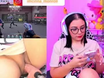 Girls: Stay up-to-date with the latest immersive cam streams gallery and try the most sensual entertainers flaunt their aroused bushes and steaming hot physiques as they lay bare and cum.