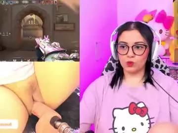 Girls: Stay up-to-date with the latest immersive cam streams gallery and try the most sensual entertainers flaunt their aroused bushes and steaming hot physiques as they lay bare and cum.
