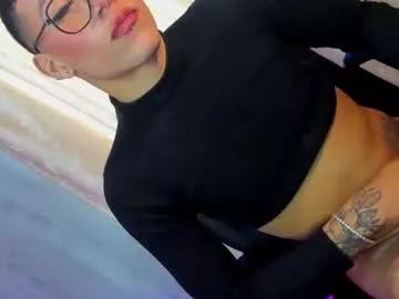 Girls: Stay up-to-date with the latest immersive cam streams gallery and try the most sensual entertainers flaunt their aroused bushes and steaming hot physiques as they lay bare and cum.