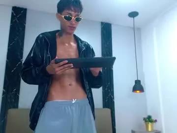 Girls: Stay up-to-date with the latest immersive cam streams gallery and try the most sensual entertainers flaunt their aroused bushes and steaming hot physiques as they lay bare and cum.