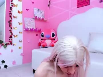 Girls: Stay up-to-date with the latest immersive cam streams gallery and try the most sensual entertainers flaunt their aroused bushes and steaming hot physiques as they lay bare and cum.