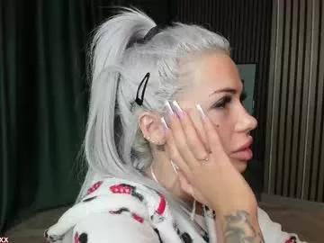 Girls: Stay up-to-date with the latest immersive cam streams gallery and try the most sensual entertainers flaunt their aroused bushes and steaming hot physiques as they lay bare and cum.