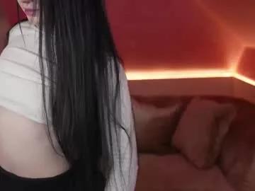 Girls: Stay up-to-date with the latest immersive cam streams gallery and try the most sensual entertainers flaunt their aroused bushes and steaming hot physiques as they lay bare and cum.