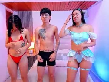 Girls: Stay up-to-date with the latest immersive cam streams gallery and try the most sensual entertainers flaunt their aroused bushes and steaming hot physiques as they lay bare and cum.