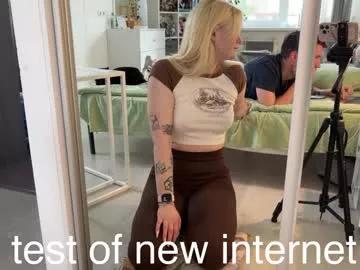 Girls: Stay up-to-date with the latest immersive cam streams gallery and try the most sensual entertainers flaunt their aroused bushes and steaming hot physiques as they lay bare and cum.