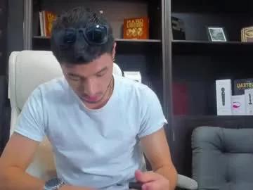 Girls: Stay up-to-date with the latest immersive cam streams gallery and try the most sensual entertainers flaunt their aroused bushes and steaming hot physiques as they lay bare and cum.