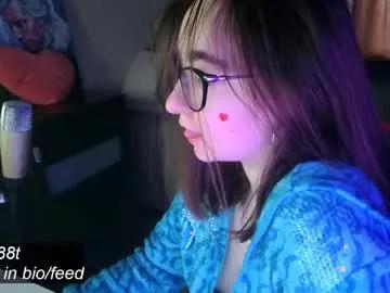 Girls: Stay up-to-date with the latest immersive cam streams gallery and try the most sensual entertainers flaunt their aroused bushes and steaming hot physiques as they lay bare and cum.
