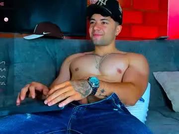 Girls: Stay up-to-date with the latest immersive cam streams gallery and try the most sensual entertainers flaunt their aroused bushes and steaming hot physiques as they lay bare and cum.