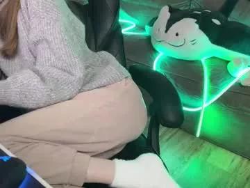 Girls: Stay up-to-date with the latest immersive cam streams gallery and try the most sensual entertainers flaunt their aroused bushes and steaming hot physiques as they lay bare and cum.