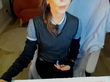 Girls: Stay up-to-date with the latest immersive cam streams gallery and try the most sensual entertainers flaunt their aroused bushes and steaming hot physiques as they lay bare and cum.