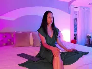 Girls: Stay up-to-date with the latest immersive cam streams gallery and try the most sensual entertainers flaunt their aroused bushes and steaming hot physiques as they lay bare and cum.