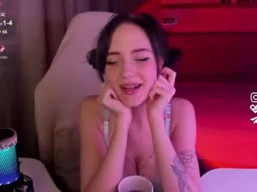 Girls: Stay up-to-date with the latest immersive cam streams gallery and try the most sensual entertainers flaunt their aroused bushes and steaming hot physiques as they lay bare and cum.