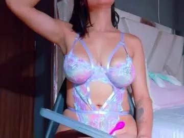 Girls: Stay up-to-date with the latest immersive cam streams gallery and try the most sensual entertainers flaunt their aroused bushes and steaming hot physiques as they lay bare and cum.