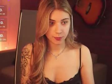 Girls: Stay up-to-date with the latest immersive cam streams gallery and try the most sensual entertainers flaunt their aroused bushes and steaming hot physiques as they lay bare and cum.
