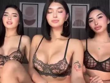 Girls: Stay up-to-date with the latest immersive cam streams gallery and try the most sensual entertainers flaunt their aroused bushes and steaming hot physiques as they lay bare and cum.