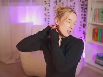 Get ready for a mind-blowing experience with our feet page. We've got the most amazing feet free live sex cam broadcasters and the craziest live displays for you to enjoy.