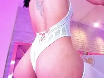 Girls: Stay up-to-date with the latest immersive cam streams gallery and try the most sensual entertainers flaunt their aroused bushes and steaming hot physiques as they lay bare and cum.