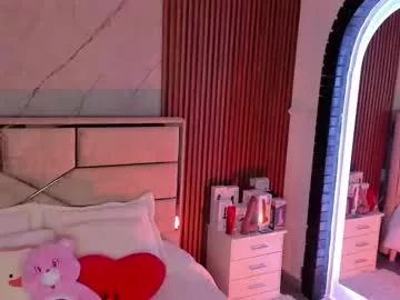 Girls: Stay up-to-date with the latest immersive cam streams gallery and try the most sensual entertainers flaunt their aroused bushes and steaming hot physiques as they lay bare and cum.
