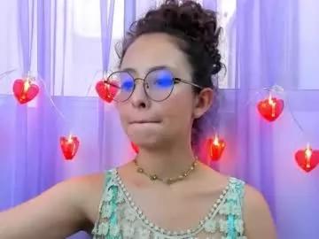 emma_belle02 from Chaturbate is Freechat